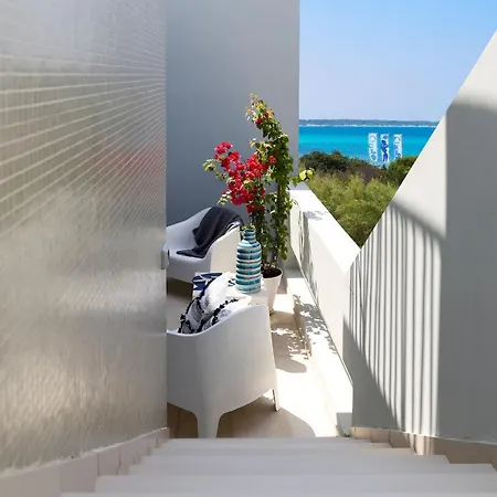 Exclusive Beachfront Baia Verde Gallipoli